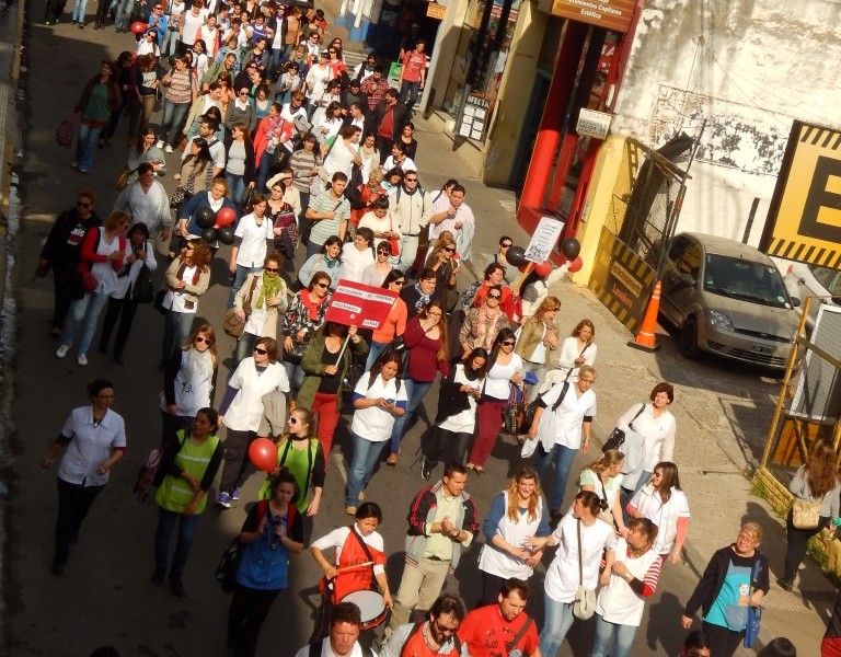 Impresionante Marcha en Paraná