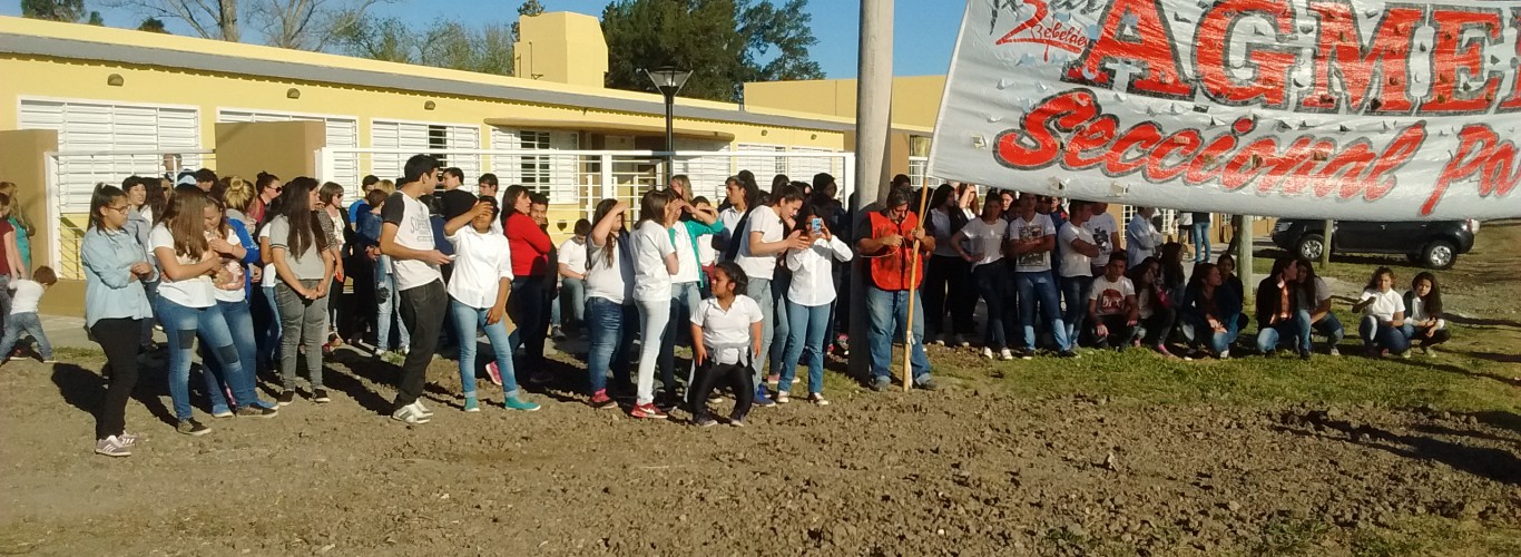 La escuela que inauguró un alumno porque Panozzo no fue